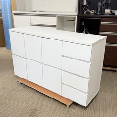 【超美品‼️】萩原スリーアイ 119cm幅キャビネット サイドボード リビング収納家具 ホワイト♪の画像
