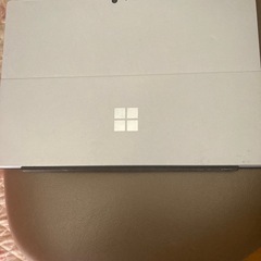 最終値下げ　surface pro4  早いもの勝ち　激安の画像
