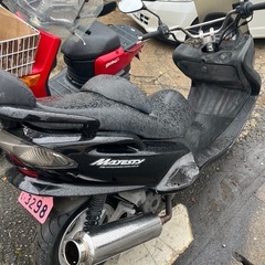 コマジェ　マジェスティ 125 の画像