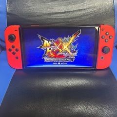 最終値下げ　任天堂　switch 有機EL  マリオレッド　本体、ジョイコンのみの画像