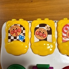 アンパンマン　ひらいてぴょこん　ベビラボ　　の画像