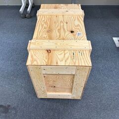 木箱の画像