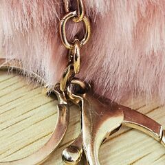 ファーチャーム ピンク キーホルダー ふわふわ ボンボン バッグチャーム 可愛いの画像