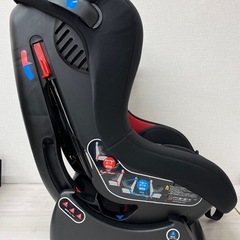 M【中古品】Mum's Carry エムズキャリー レジェ 軽量　チャイルドシート ECE R44/04適合 西松屋 ベビー用品 カー用品の画像