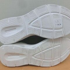 ②新品 スケッチャーズ/SKECHERS ハンズフリー 24.5 ウィメンズ 黒 179341-BLK 箱付 札幌 西野店の画像