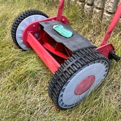 手動芝刈機ラクモア　KRM-200の画像