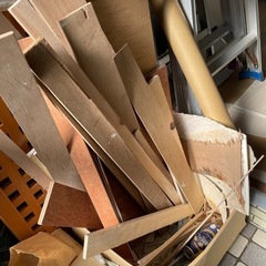 木材　切れ端　合板の画像