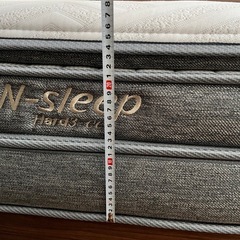 ニトリのマットレス(セミシングル×2＝クイーン)の画像