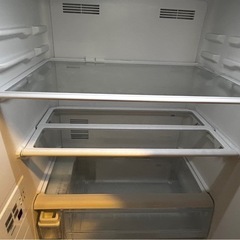 Panasonic大型冷蔵庫2021年製シルバー の画像