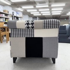 【超美品‼️】オシャレ♪ 英国風 チェスターフィールド調 223cm幅3人掛けソファ 布製パッチワーク♪の画像