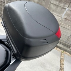 GIVI トップケースの画像