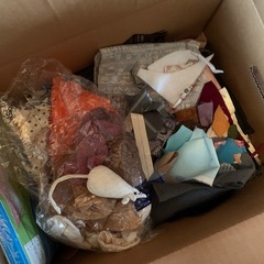 綿やハギレなど手芸用品、現地で受け取りで無料の画像