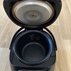 炊飯器の画像