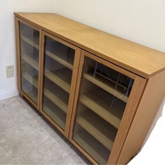 【廃盤・希少】無印良品 木製ガラスキャビネット・大・オーク材 カップボード 食器棚 木製 キャビネット キッチン収納 レンジ台の画像