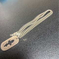クロムハーツ カットアウト フレアラージ ドッグタグ ネックレスストラップの画像