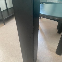 テーブル＋椅子4脚の画像