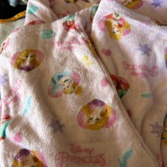 女の子モコモコパジャマの画像