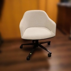 ホワイトファブリック回転椅子　Vitraの画像