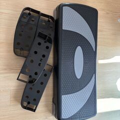 ダイエットグッズ　踏み台　段差調整可能　黒系　美品の画像