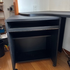 システムデスクの画像