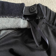 UNIQLO ユニクロ　XL マタニティデニム　の画像