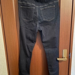 UNIQLO ユニクロ　XL マタニティデニム　の画像