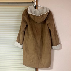 ムートンコートの画像