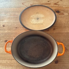 ル・クルーゼ　オーバル25センチ　オレンジの画像