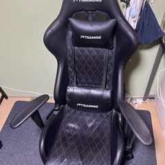 ゲーミングチェアの画像