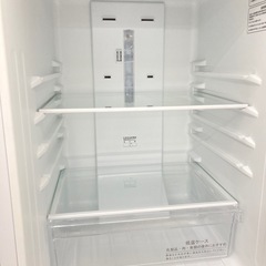 【トレファク高槻店】安心の6ヶ月間保証！取りに来れる方限定！Hisense(ハイセンス）の2ドア冷蔵庫のご紹介です！の画像