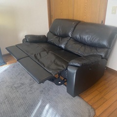 電動リクライニングソファーの画像