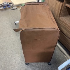 【リサイクルサービス八光】幅67㎝　カバー付き　スラックスハンガーラック　ブラウンの画像