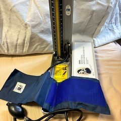 水銀血圧計2台の画像