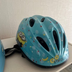 子供ヘルメットの画像