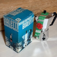 ビアレッティ9☕️モカエキスプレス🫘新品未使用✨コーヒーメーカーの画像