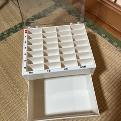 薬セット箱の画像
