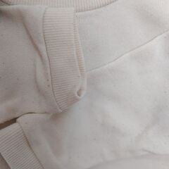 サイズ95　クリーム色長袖トレーナーの画像