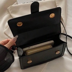 ブラック クロコダイル風 ショルダーバッグの画像