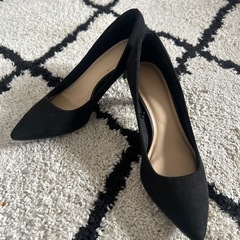 スエード調ヒール
の画像