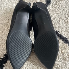 スエード調ヒール
の画像