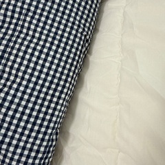 掛け布団IKEAと無印ベットシーツ下敷き　シングルの画像