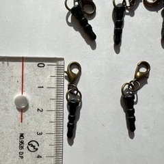 手芸材料10個セット ストラップ金具付きの画像