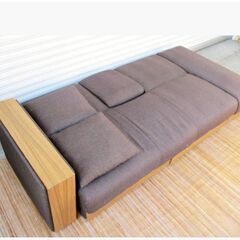 2人掛け　ソファベッド　3人掛けソファ　木製フレーム　クッション付き　シンプルモダン　収納付き　インテリア　引取り歓迎　678ZSの画像