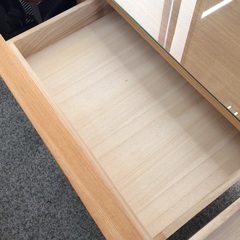 【一面鏡のドレッサー】ドレッサー　一面鏡　大塚家具　OTSUKA　ガラス板　化粧台　鏡台　タモ材　ライト付き：ナチュラルの画像