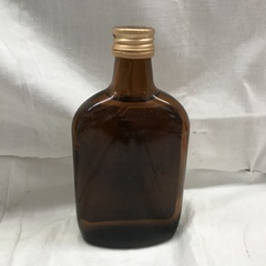 ⭐︎ドリーム2号館⭐︎ ニッカウイスキー/ハイニッカ/2級表示/180ml/39%の画像