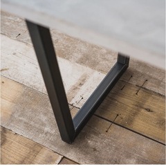 1.8mダイニングテーブルの画像