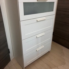 IKEAのタンスの画像