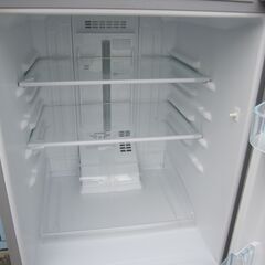 2ドア冷蔵庫　パナソニック　NR-B149W-S　2017年製の画像