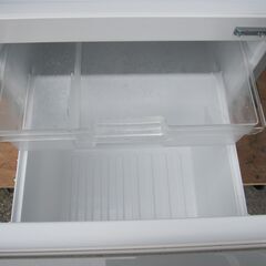 2ドア冷蔵庫　パナソニック　NR-B149W-S　2017年製の画像