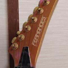 47. Fernandes guitarの画像